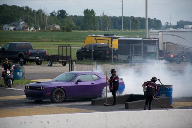 hellcat burnout.jpg